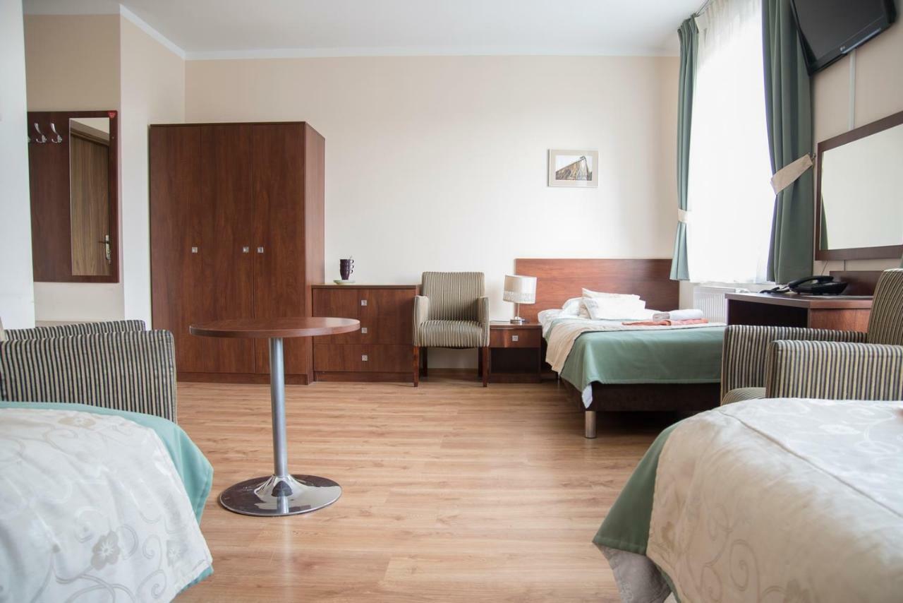 Sanatorium Uzdrowiskowe Lacznosc Hotel Ciechocinek Bagian luar foto