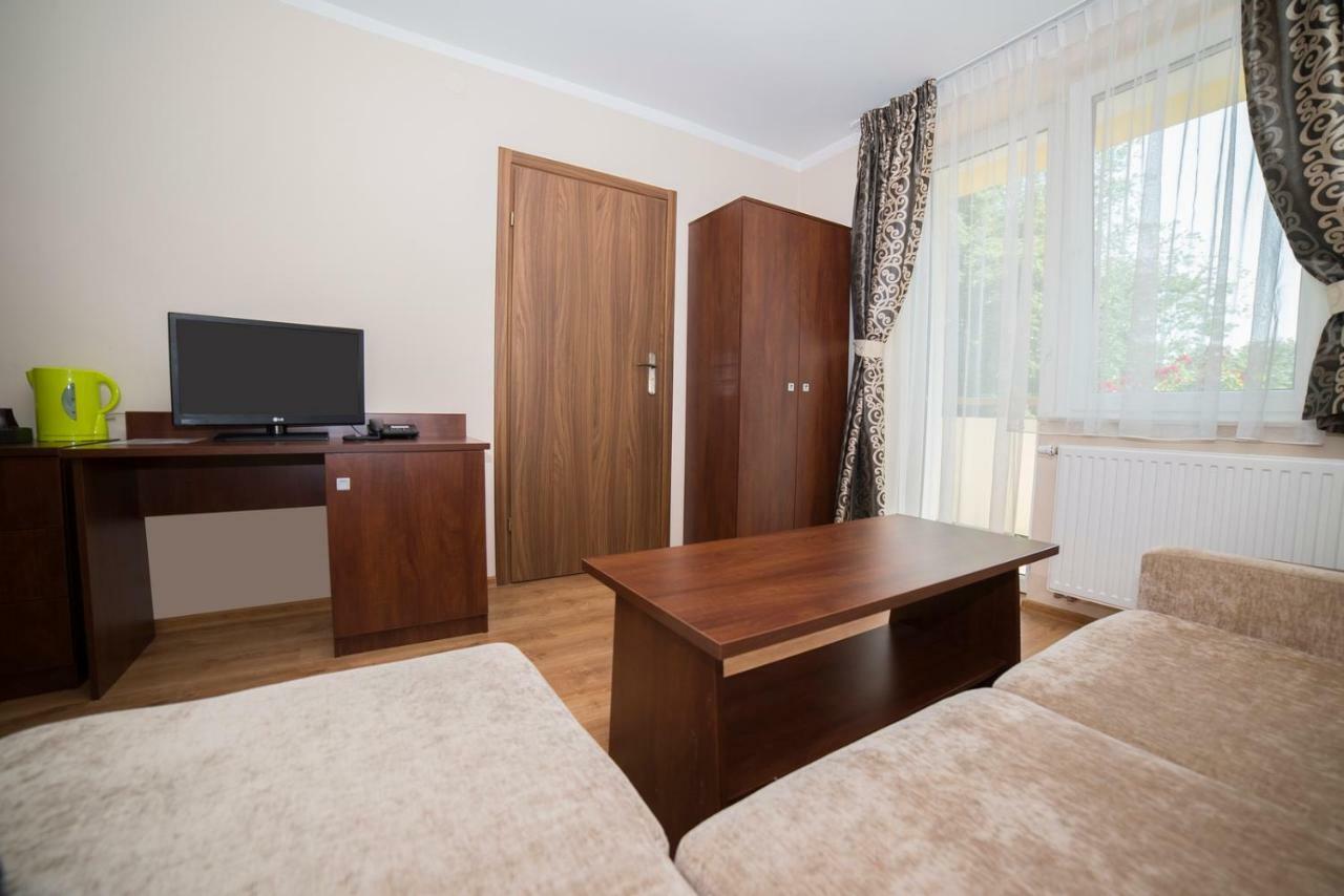 Sanatorium Uzdrowiskowe Lacznosc Hotel Ciechocinek Bagian luar foto